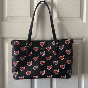 Coach Gallery Tote with Hearts